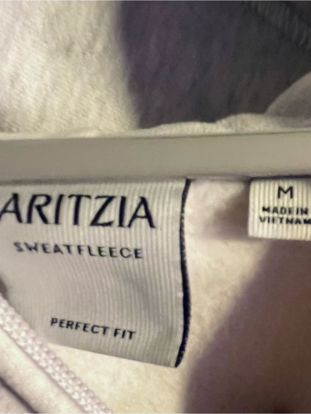 Aritzia Cozy Sweatfleece Perfect Fit Zip Up Hoodie Medium - Picture 2 of 8